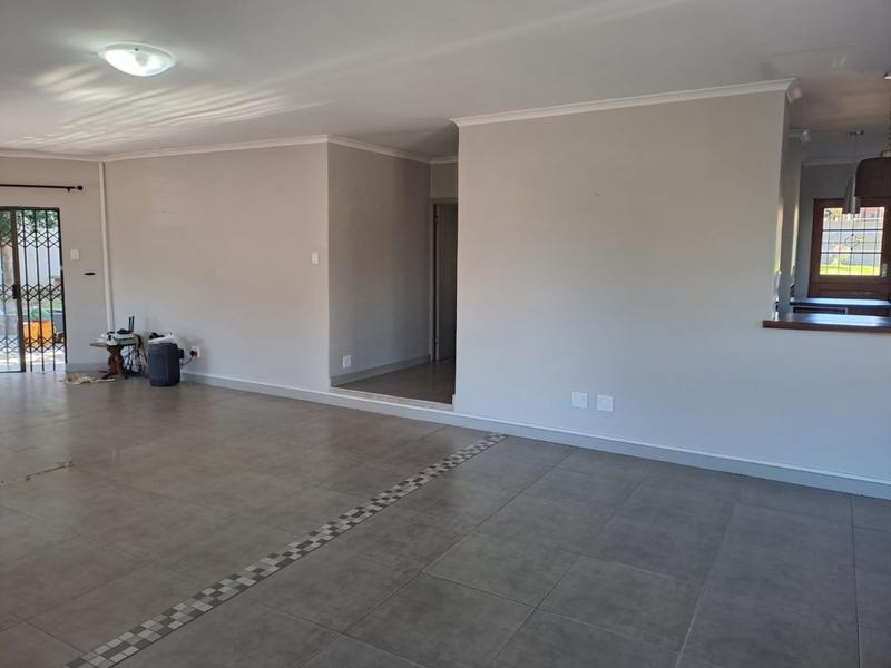 To Let 3 Bedroom Property for Rent in Rooi Rivier Rif Western Cape
